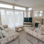 Finch 65 Holiday home *